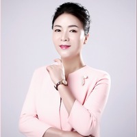 顏珺老師 - 企業培訓師