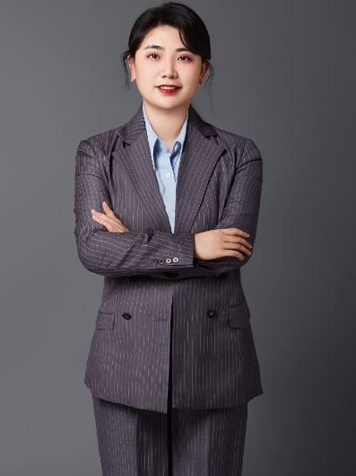 曾貝貝-企業培訓師